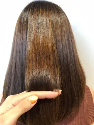 ミディアム 青野 文香のヘアスタイル