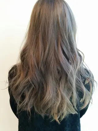 ロング カラー 斉藤 貴也のヘアスタイル