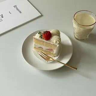 山根 美月のマツエク・マツパデザイン