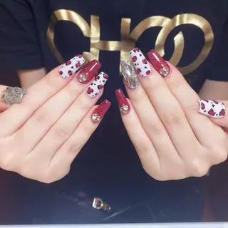 ネイル yu ri 🌹のネイルデザイン