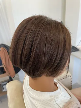 ショート 平松 ともみのヘアスタイル