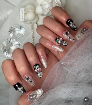 ネイル Lyna 池袋のネイルデザイン