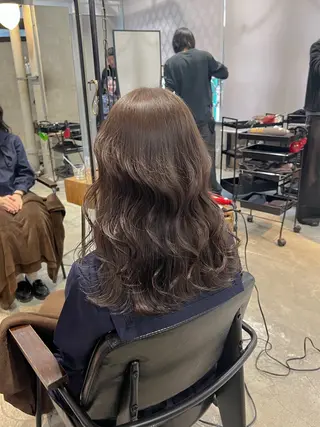 ロング カラー ヘアアレンジ 透明感/艶髪矯正 🪐takushiのヘアスタイル