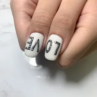 ネイル FIORITURA aiのネイルデザイン