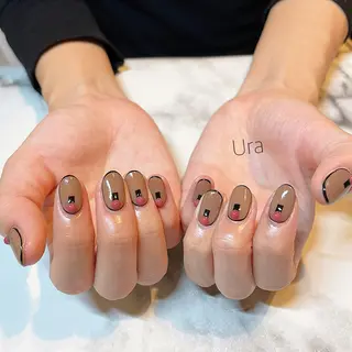 ネイル UrakoNail 《nail》のネイルデザイン