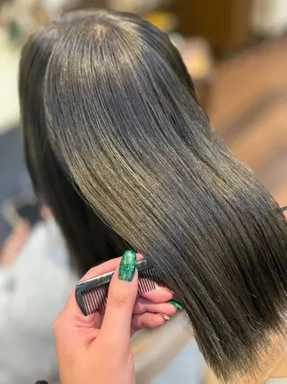 ロング Olive 南森町店 酸性縮毛矯正のヘアスタイル