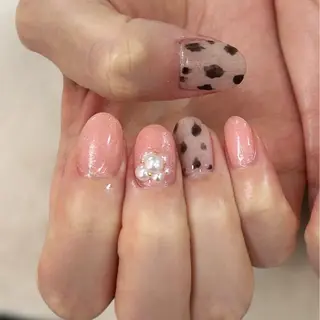 ネイル アトリエ　ミモザ所属・いまむら あかりのネイルデザイン