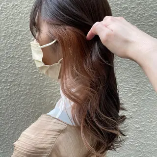 ロング FERIA梅田🖤 透明感カラー🎀のヘアスタイル