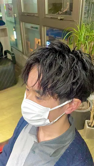 パーマ PERCUT所属・下北沢メンズ専門 美容師中島のヘアスタイル