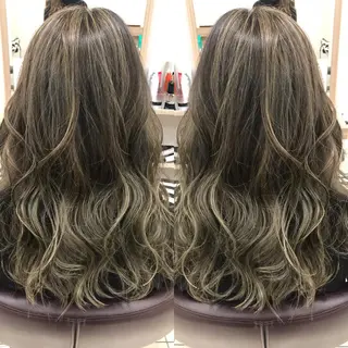 ロング カラー 大澤 碧のヘアスタイル