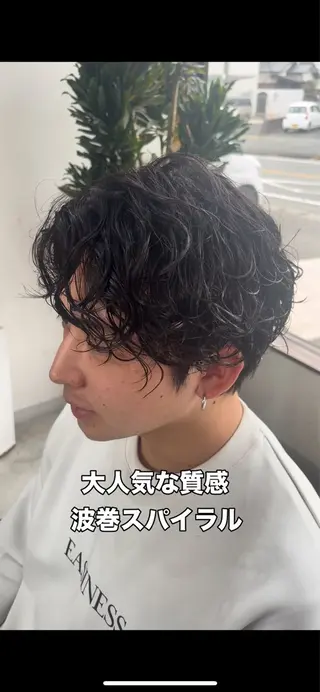 メンズ メンズパーマ& ハイトーン特化谷村のヘアスタイル