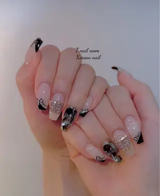ネイル T nail roomのネイルデザイン