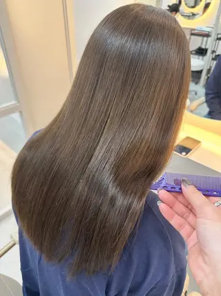 ロング 鹿毛 裕一郎のヘアスタイル