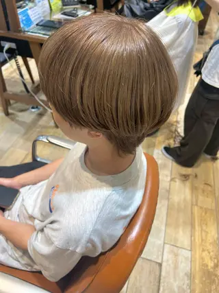 カラー 須藤 向日葵のヘアスタイル