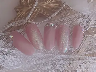 ネイル KARI ネイルサロンのネイルデザイン