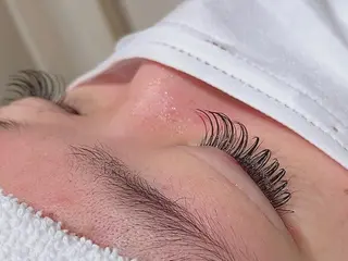 マツエク・マツパ 田上 (たのうえ)のヘアスタイル