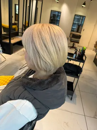 ショート カラー 銀座⚜️【脱白髪染め 美髪矯正】トグチのヘアスタイル