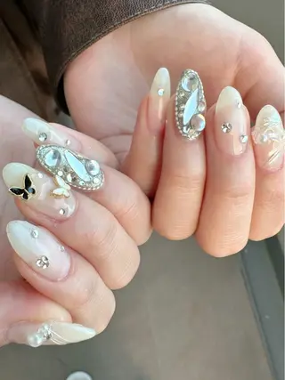 ネイル 新山 聖のネイルデザイン