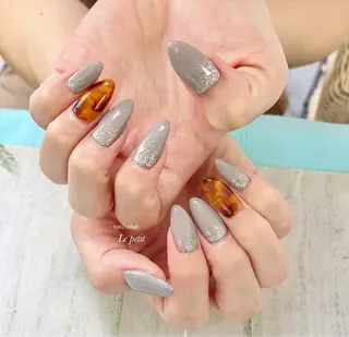 ネイル 石野 広佳のネイルデザイン