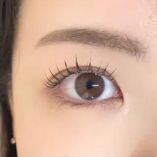 マツエク・マツパ DEEokazaki yuiの眉毛・アイブロウイメージ