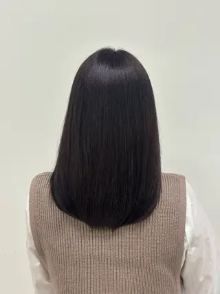 ミディアム カラー 春妃🌷.*うる艶 カラー𝜗𝜚銀座のヘアスタイル
