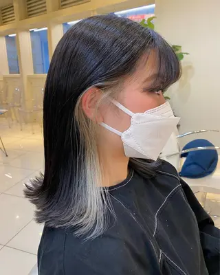 ミディアム sea's所属・ヒラカホ/矢場町/ ブリーチ/似合わせのヘアスタイル