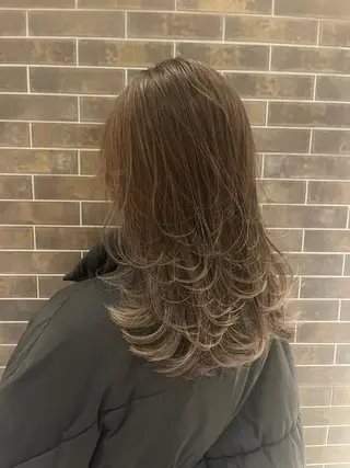 セミロング カラー KANUMA SHUTAのヘアスタイル