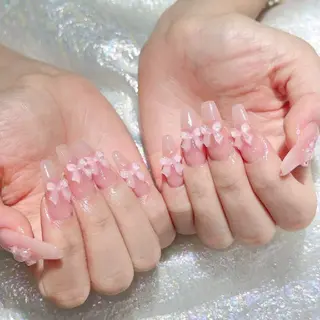 ネイル Queens みなみのネイルデザイン