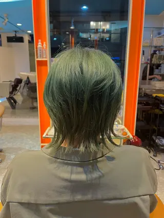 ミディアム カラー うしだ かおるのヘアスタイル