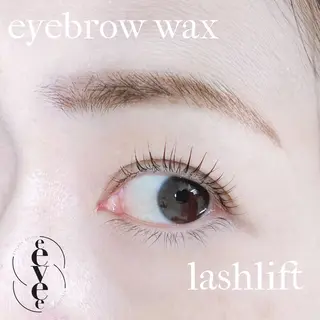 アイブロウ プライベートサロン eeveeのエステ・リラクイメージ