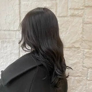 ロング カラー ハイレイヤー/ウルフ 吉田ジョウのヘアスタイル