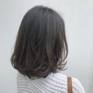 ミディアム ヤマモト マイのヘアスタイル