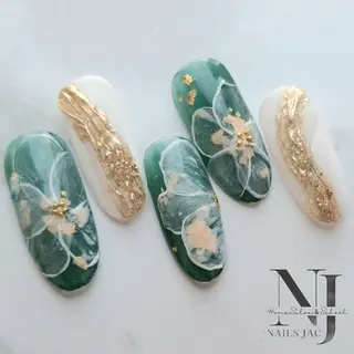 ネイル 島屋 千奈美のネイルデザイン