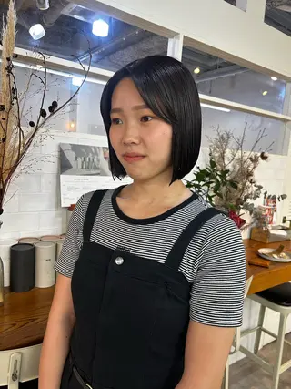 ショート カラー yumeka🩶ボブ 暖色/透け感カラーのヘアスタイル