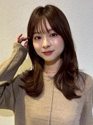 カラー Farbe/下小路 響🐥のヘアスタイル