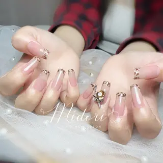 ネイル M eiのネイルデザイン