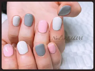 ネイル THECOLORS所属・近貞 莉奈のネイルデザイン