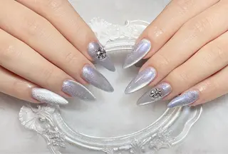 ネイル B·U Nail大宮 長さだし専門店のネイルデザイン