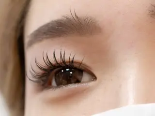 マツエク・マツパ アンドアイズ所属・杉本 &Eyesのマツエク・マツパデザイン