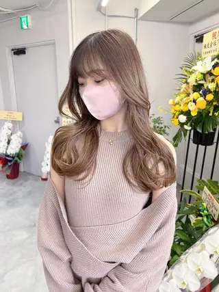 カラー REAL【レアル】所属・グレージュ/透け感 カラー/透明感カラーのヘアスタイル