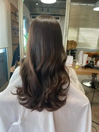 ロング HARE 川崎晴佳のヘアスタイル