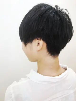 ショート 湯浅 了一のヘアスタイル