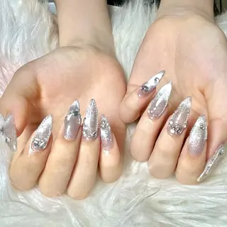 ネイル hohomi .のネイルデザイン