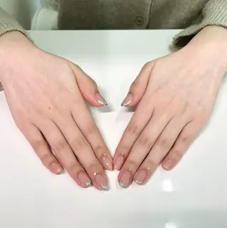 ネイル 秋元 琴音のネイルデザイン