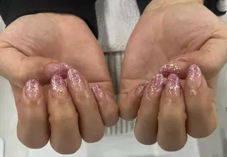 ネイル 土肥 愛菜のネイルデザイン