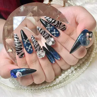 ネイル NailSalon CREAのネイルデザイン