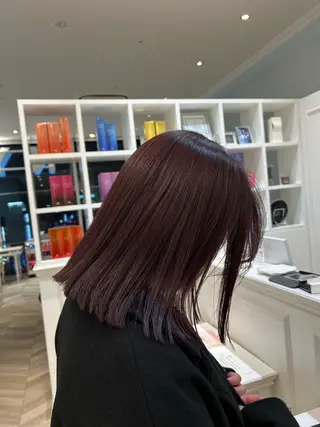 ミディアム カラー 西澤 咲輝のヘアスタイル