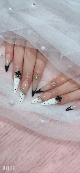 ネイル RiLion💗 Risa🦋💜のネイルデザイン