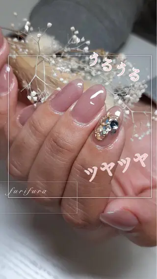 ネイル ｆｕｒｉｆｕｒａ所属・f u r i f u r aのマツエク・マツパデザイン