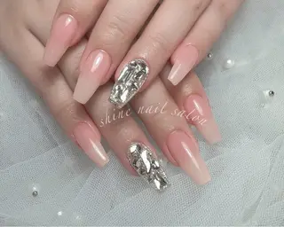 ネイル shineジェル& チップ長さだしのネイルデザイン